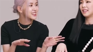 هرکی دوسم‌ داره هم لایک کنه و هم کامنت بزاره و بگه از ۱۰۰ درصد چند درصد دوسم داره ૮꒰ ˶• ༝ •˶꒱ა ♡