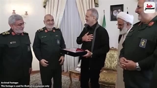 14030425: کمپین مضحکانه برعندازان بعد از سوقصد به ترامپ