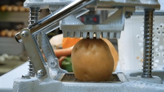 خلال کن دستی اصلی تولید کننده بهترین و باکیفیت ترین خلال کن ۰۹۹۱۴۶۰۱۵۰۳