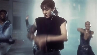 سم نیست تشابه وحشتناکه!!!!!!(امروز بهترین روزه اسکیز و جیمین اهنگ دادن خانه شیرین هم میاد روز پر برکتی!)