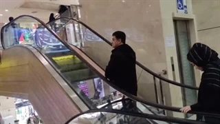 گشتی در بازارهای پر زرق و برق مشهد