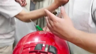 آموزش عوض کردن درب جاروبرقی بوش