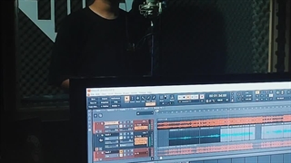 بازخوانی آهنگ مرا بخوان امیر حسین افتخاری